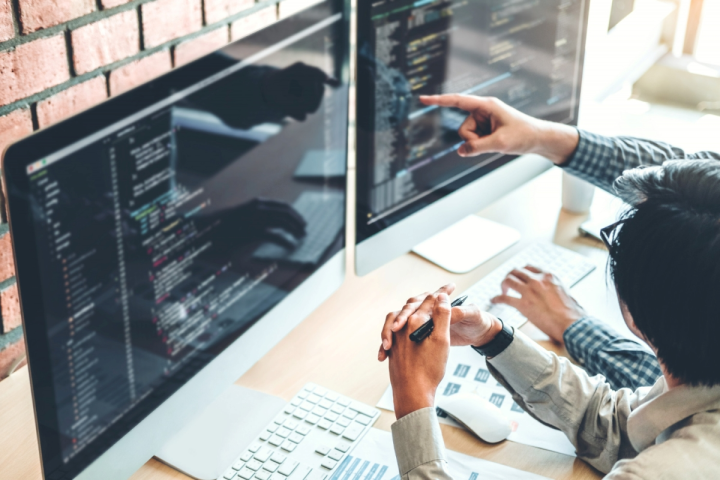 Vuoi realizzare un sito web in Java? Recati da Programmatori Java per uno sviluppo siti web a Caserta​